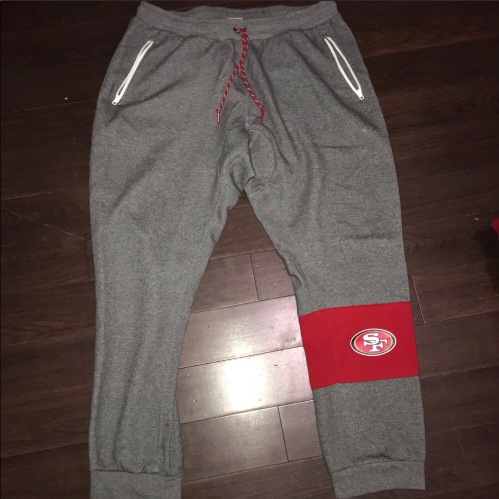 49ers Nike jogger pants